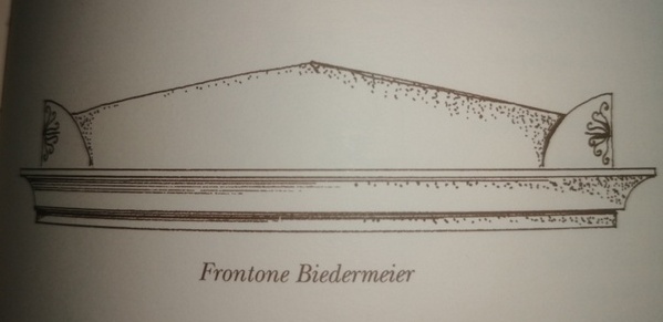 Frontone Biedermeier